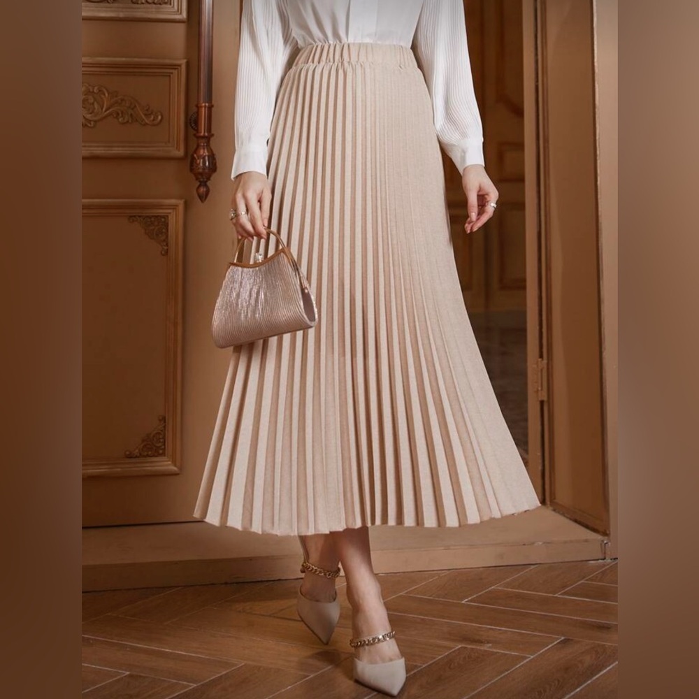 2 for 10 ☀️Soft woven style elastic waist skirt